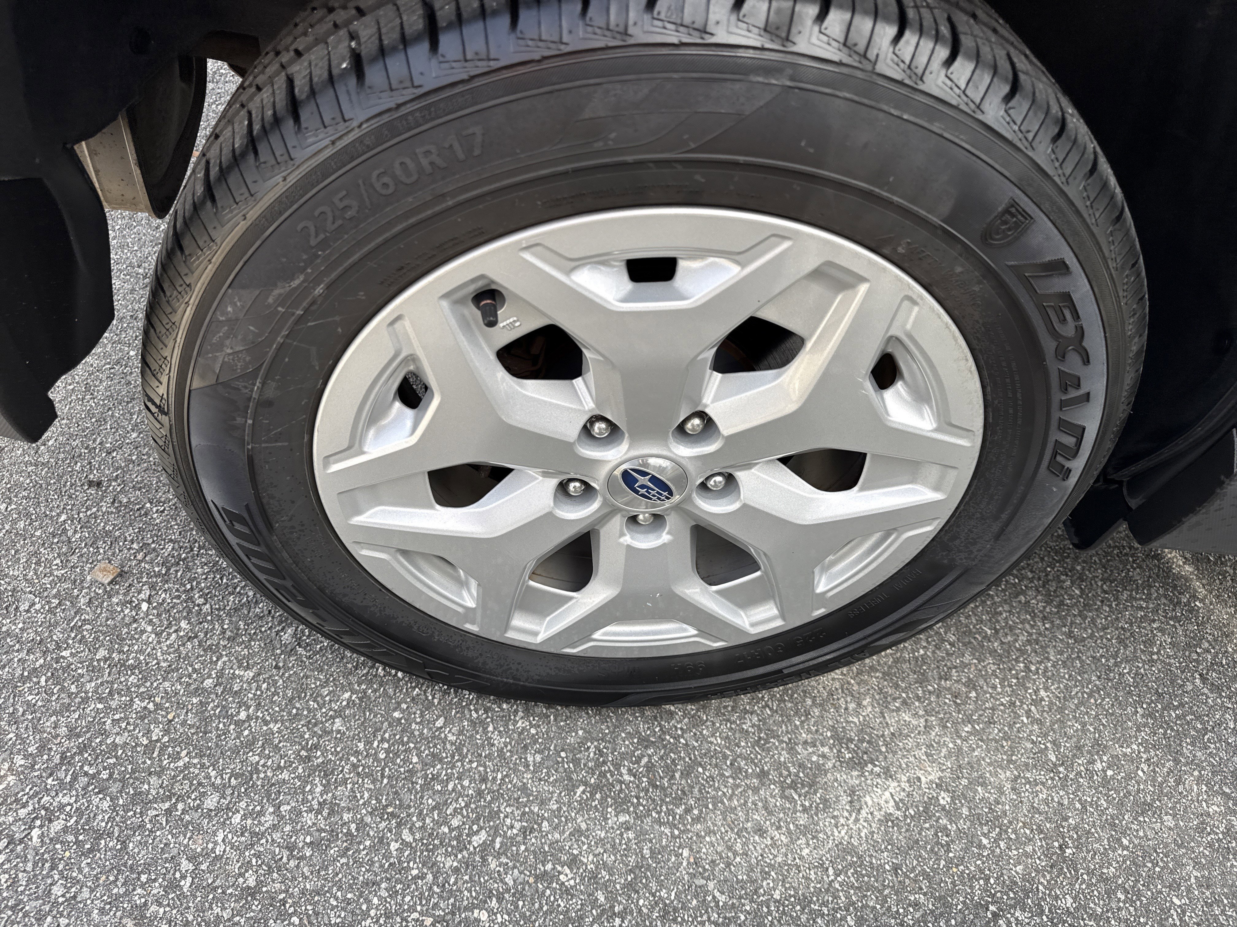 Used 2020 Subaru Forester w/ Alloy Wheel Package image 22