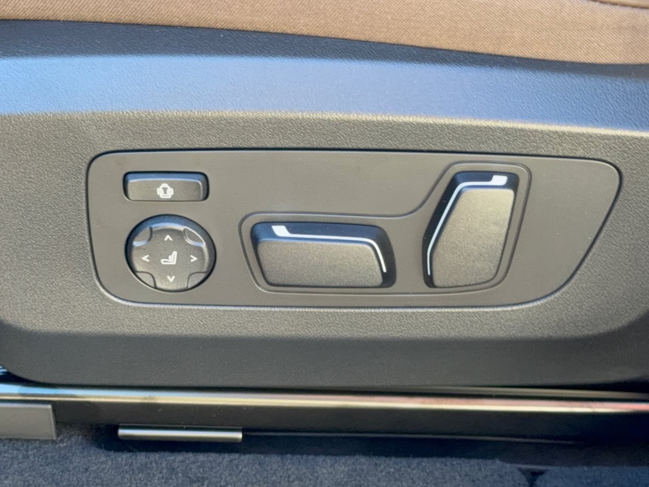New 2026 BMW X3 xDrive30 AWD/4WD image 16