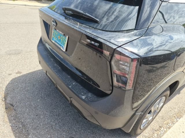 Certified 2025 Nissan Kicks S FWD image 22