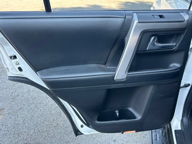Used 2019 Toyota 4Runner SR5 Premium AWD/4WD image 39