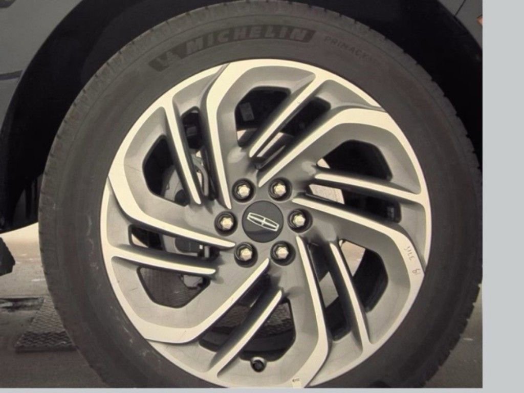 Used 2025 Lincoln Navigator L Reserve AWD/4WD image 20