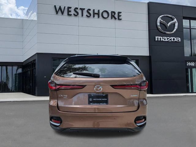 Used 2025 MAZDA CX-70 Plug-In Hybrid w/ Premium Pkg AWD/4WD image 4