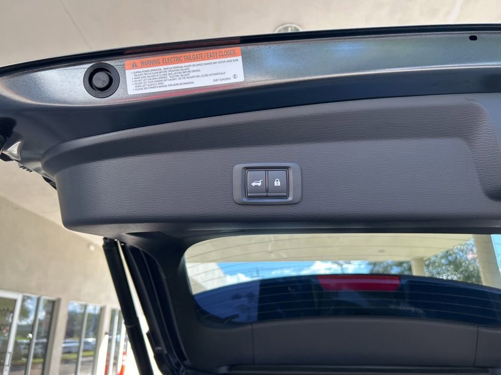 New 2025 Mitsubishi Outlander SEL image 35