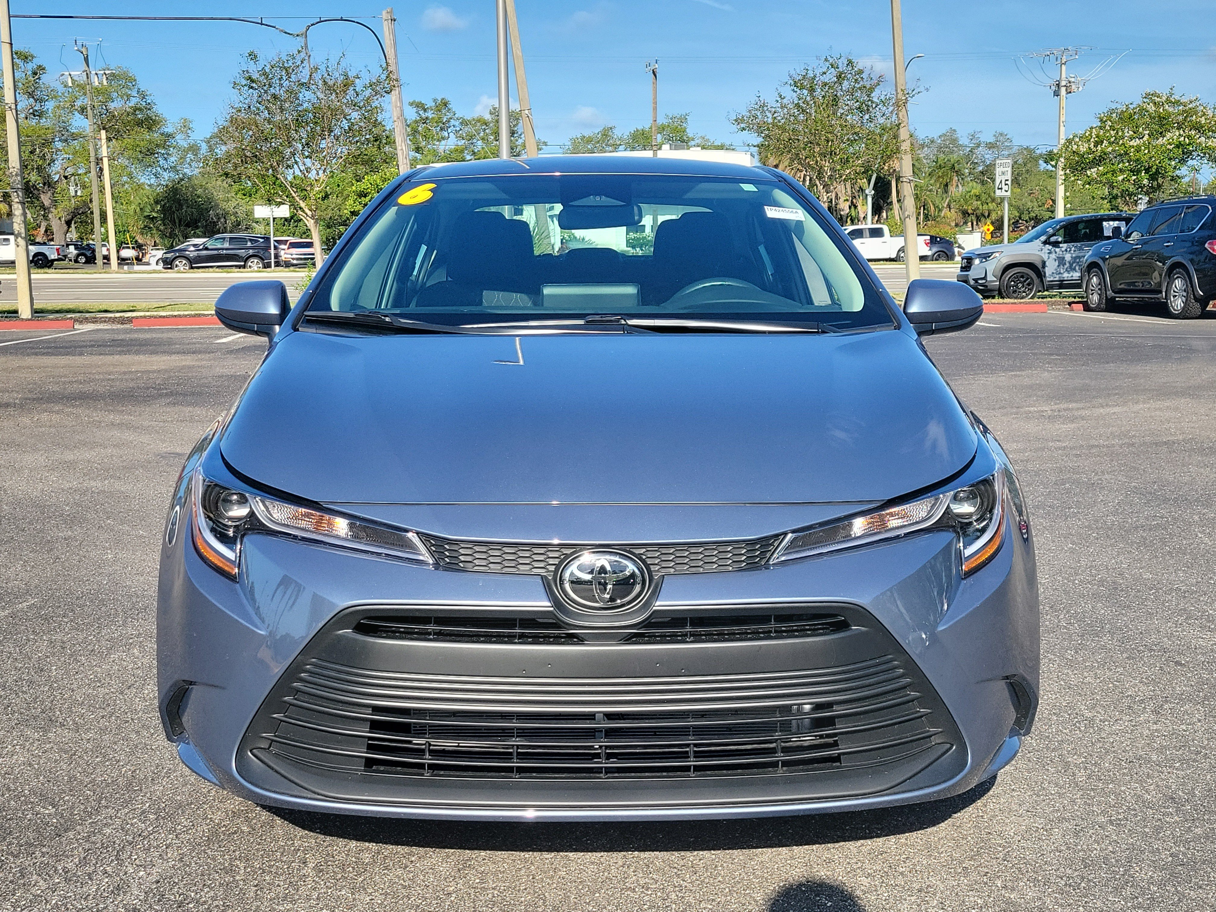 Used 2026 Toyota Corolla LE FWD image 2