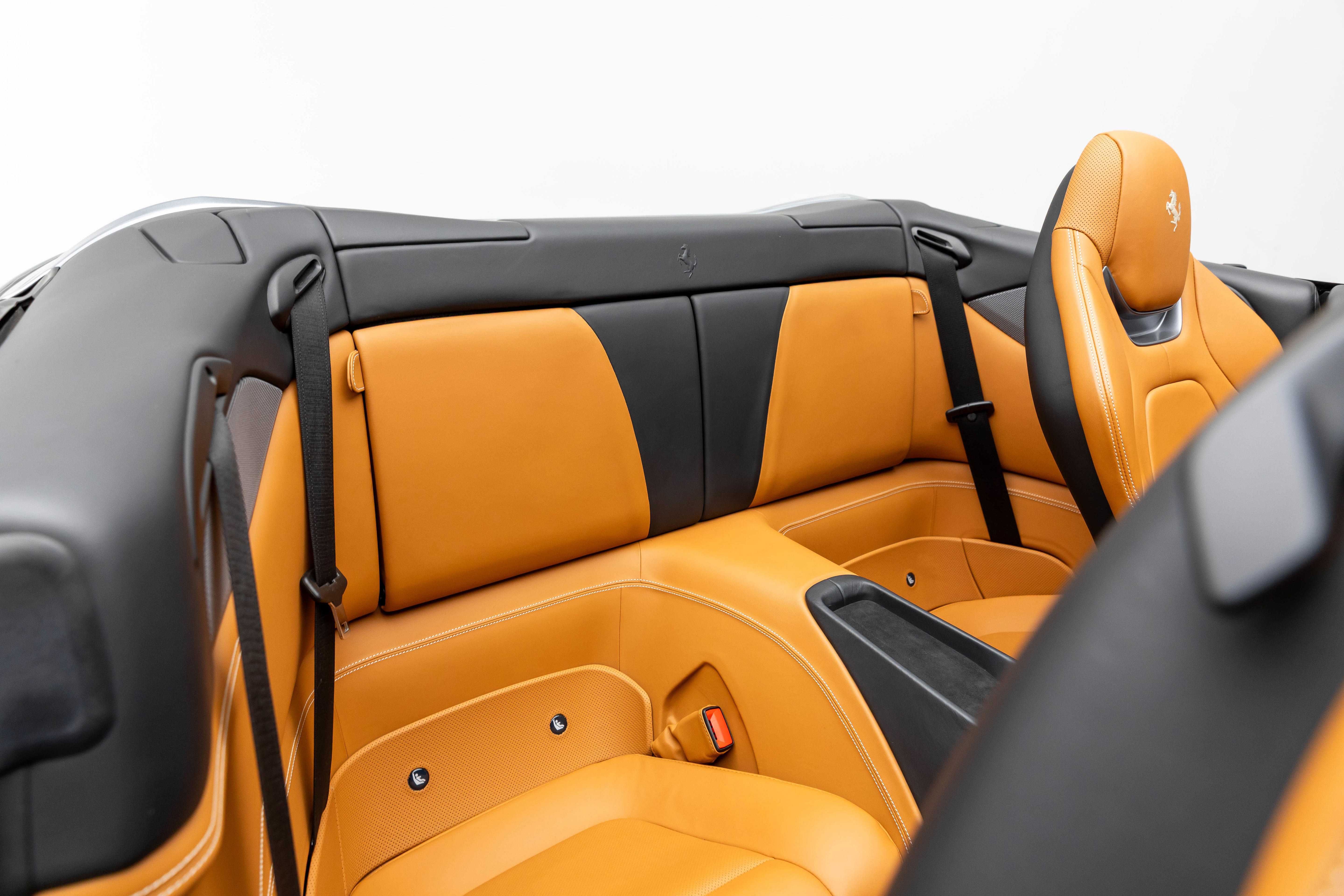 Certified 2022 Ferrari Portofino M image 55