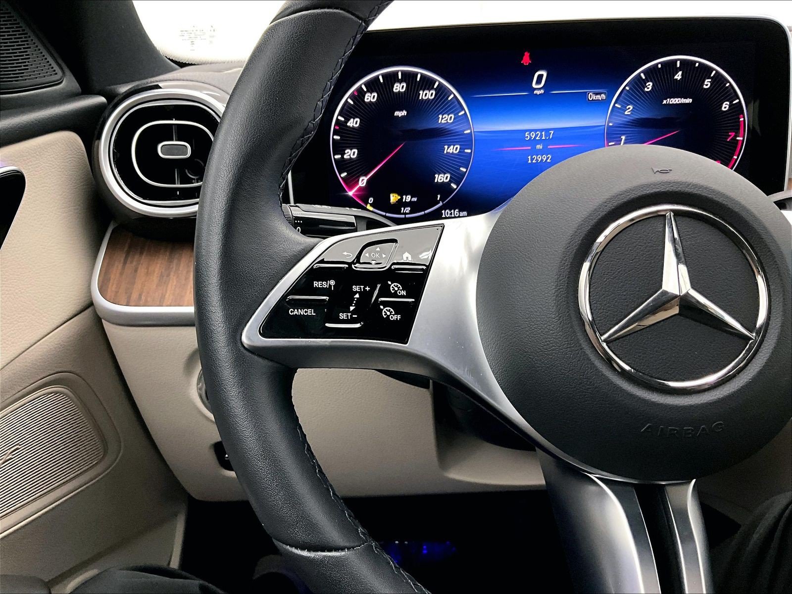 Certified 2024 Mercedes-Benz C 300 Sedan image 21