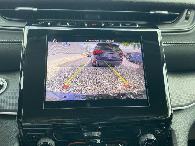 Certified 2023 Jeep Grand Cherokee L Laredo AWD/4WD image 17