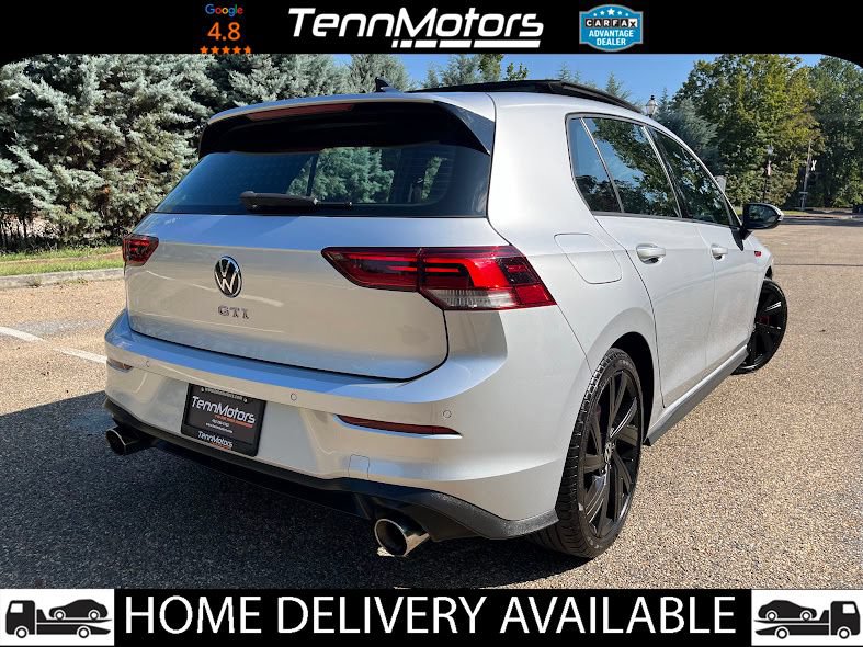 Used 2022 Volkswagen GTI SE FWD image 4