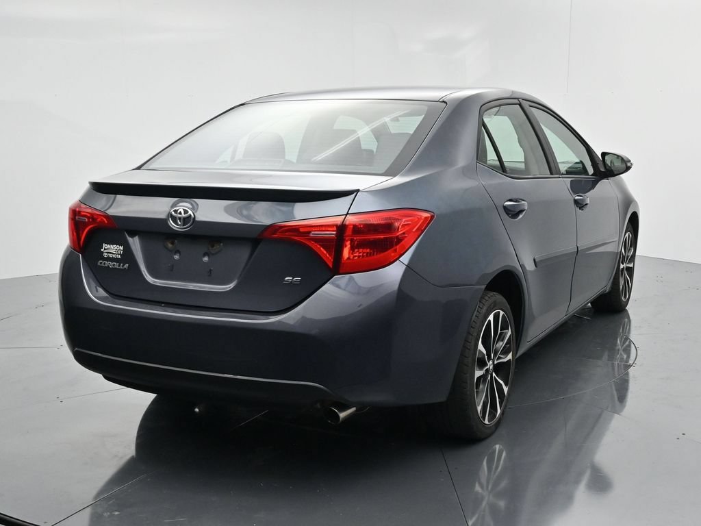 Used 2017 Toyota Corolla SE w/ Carpet Mat Package (TMS) FWD image 6