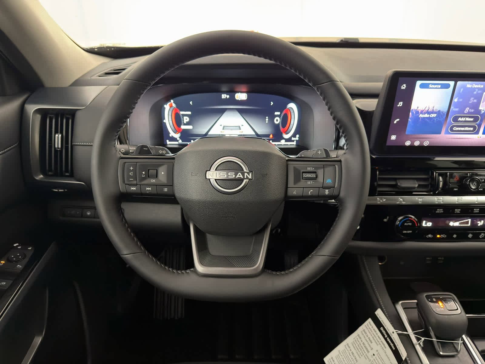 New 2026 Nissan Pathfinder SL image 18