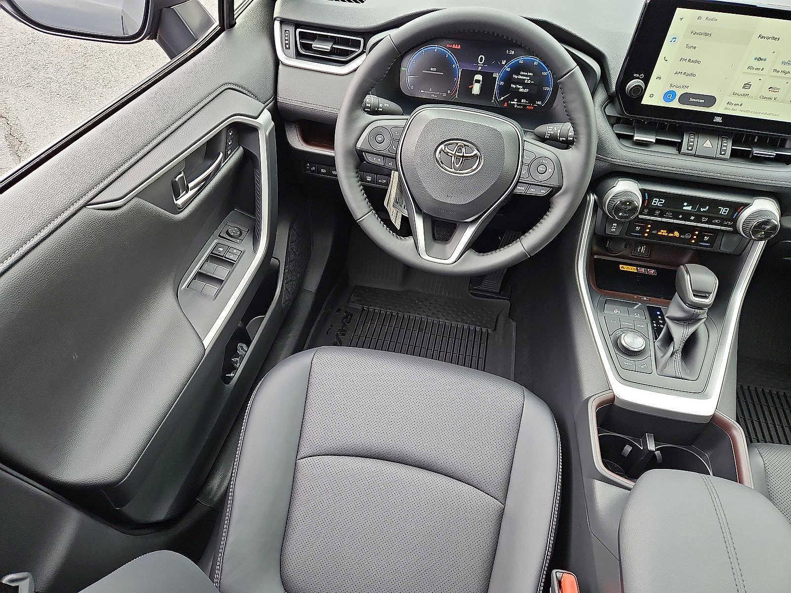 New 2025 Toyota RAV4 Limited image 15