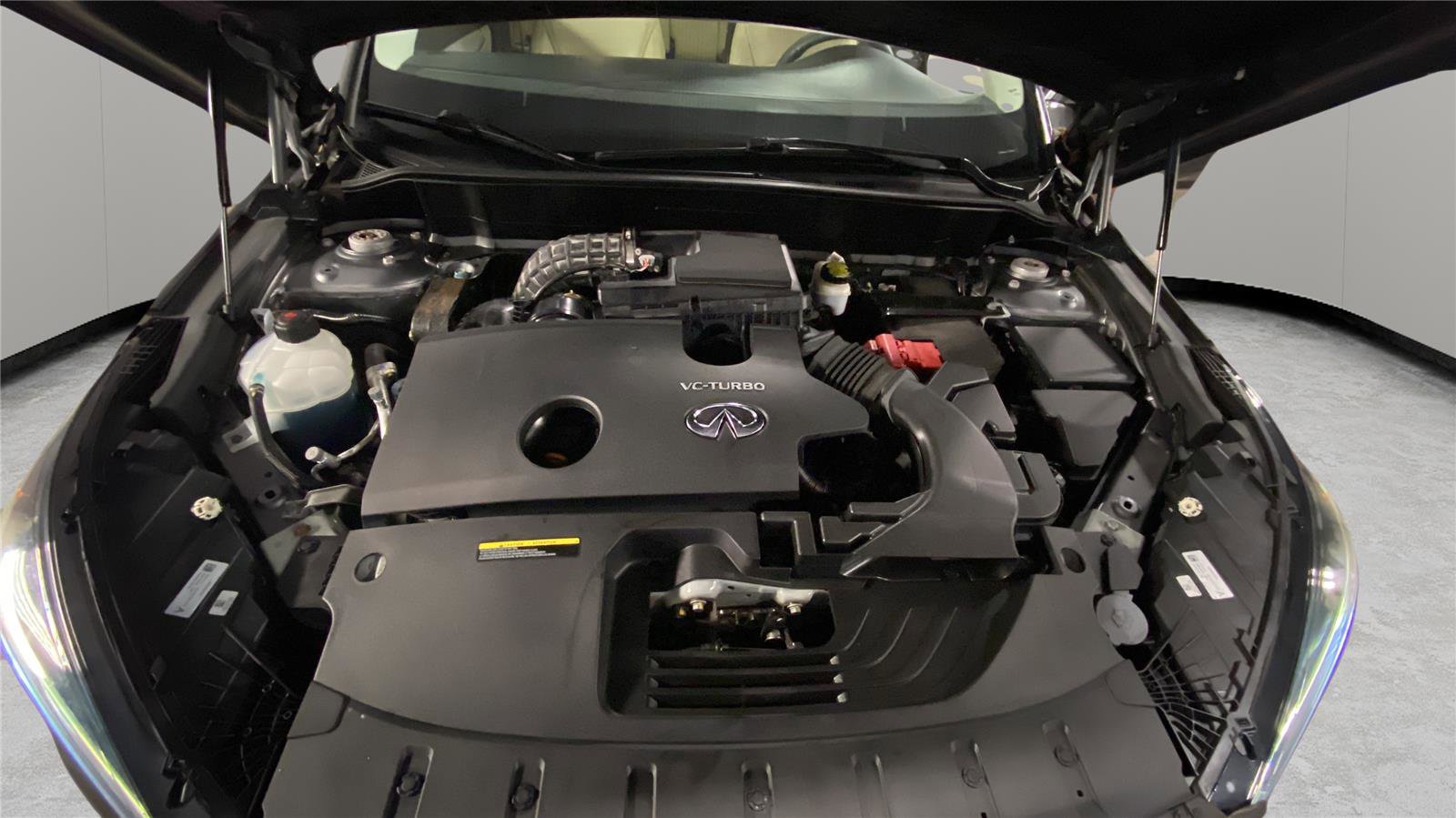 Used 2020 INFINITI QX50 Luxe w/ Navigation Package AWD/4WD image 9