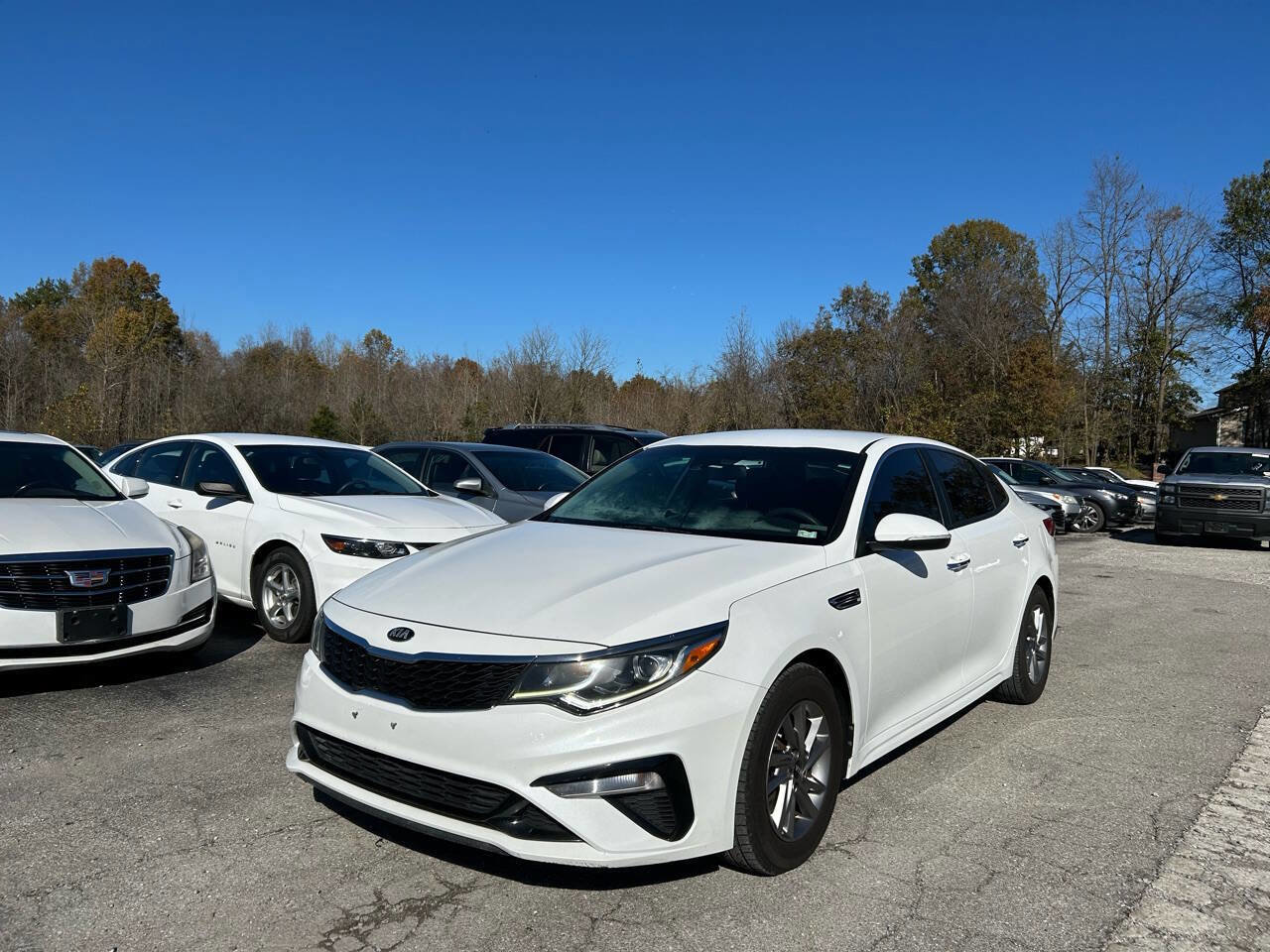 Used 2019 Kia Optima LX image 2