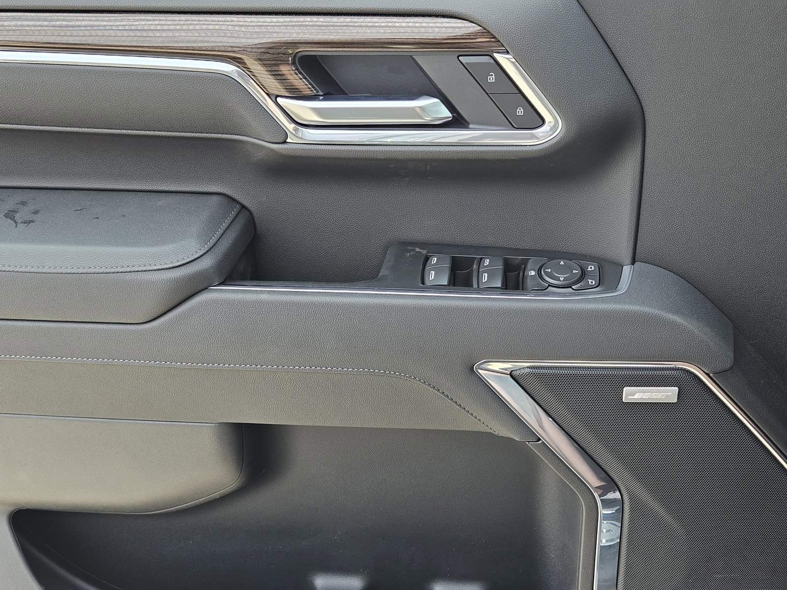 New 2026 Chevrolet Silverado 1500 LT Trail Boss w/ LT Trail Boss Premium Package image 16