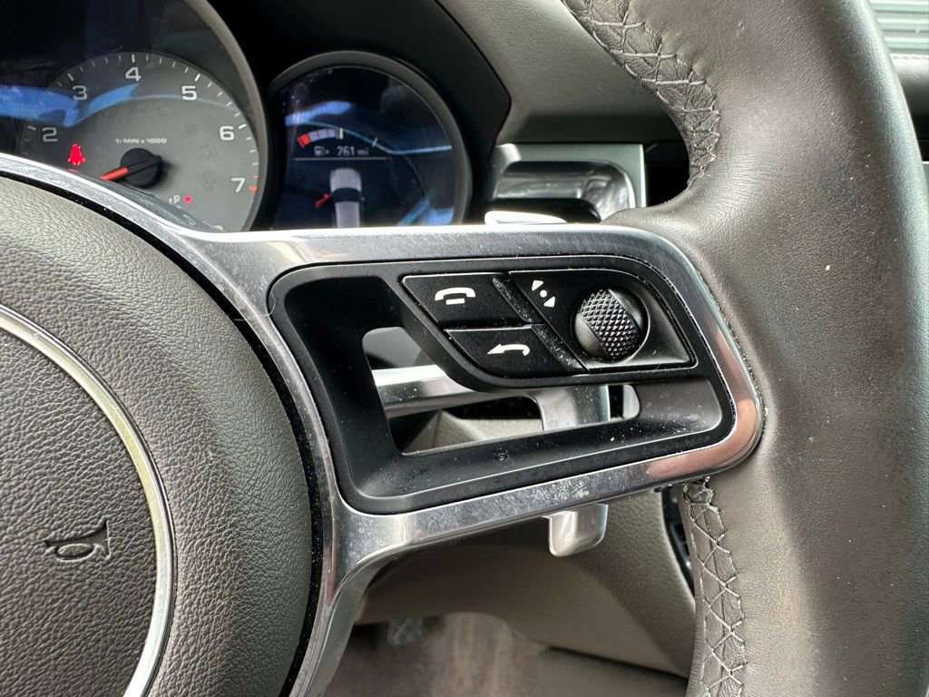 Certified 2019 Porsche Macan S AWD/4WD image 26