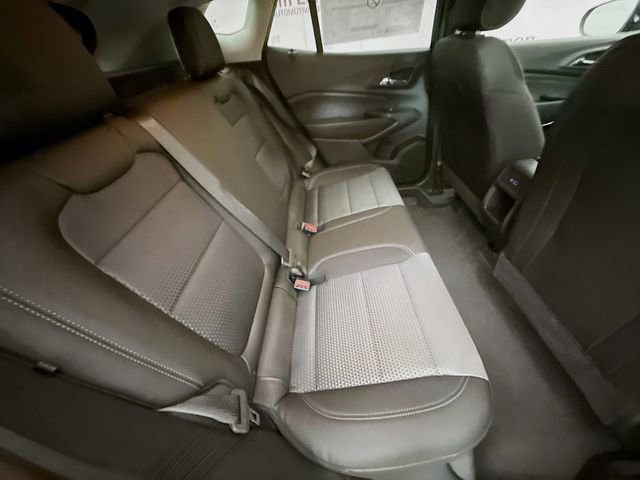 New 2026 Chevrolet Trax LT w/ Sunroof Package image 29
