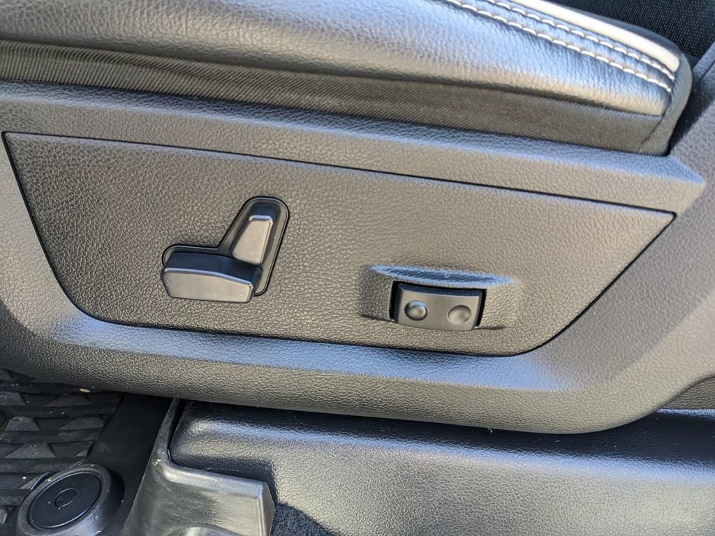 Used 2023 RAM 2500 Laramie AWD/4WD image 56