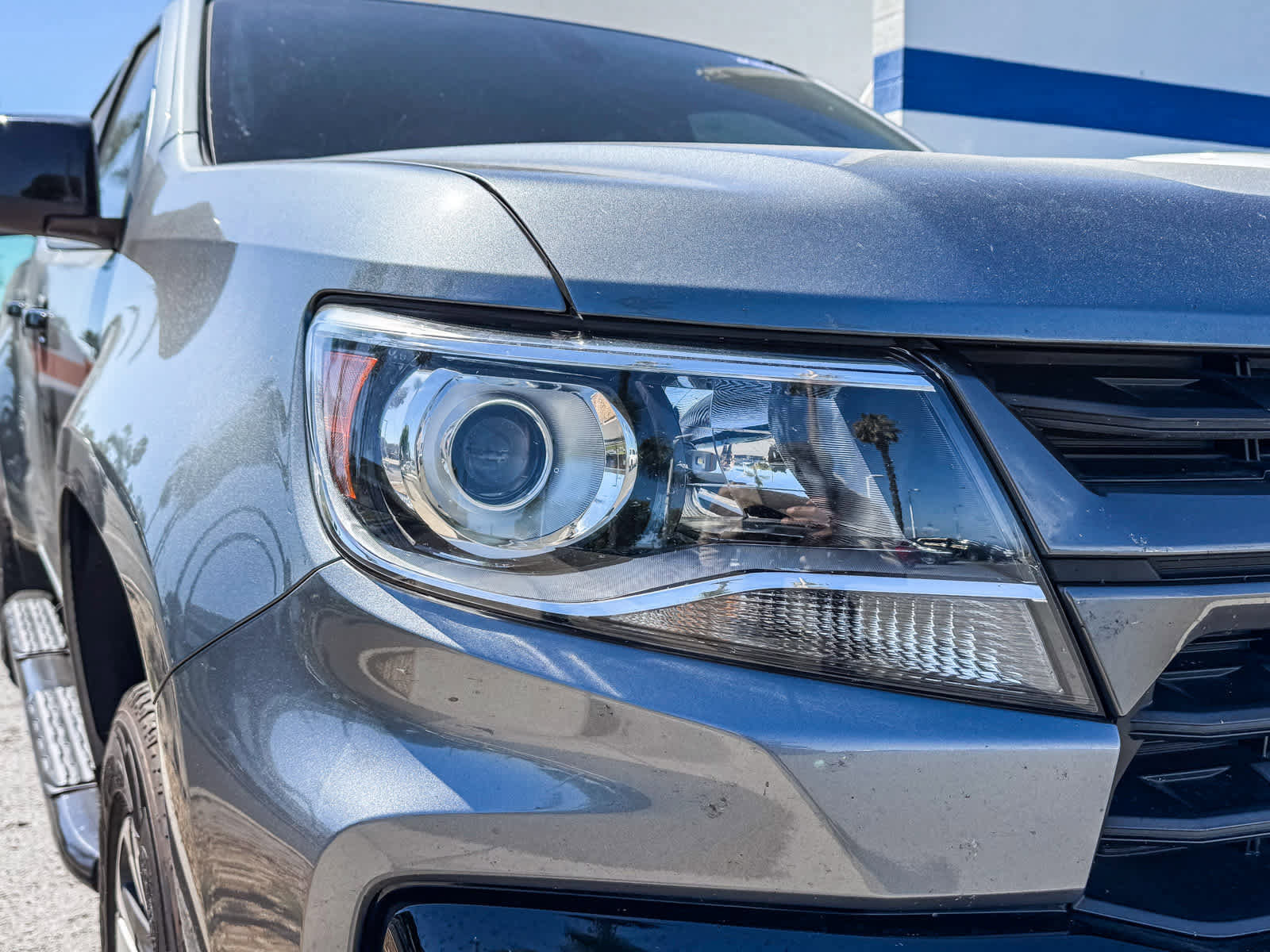 Used 2021 Chevrolet Colorado Z71 AWD/4WD image 4