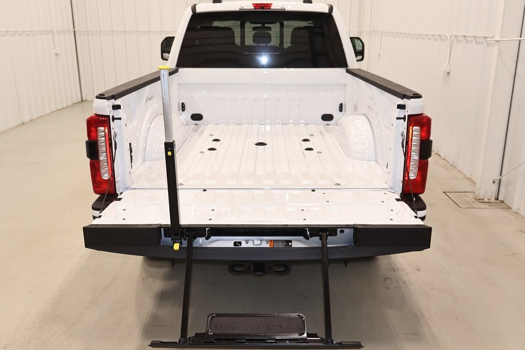 New 2026 Ford F350 XL w/ STX Appearance Package AWD/4WD image 25