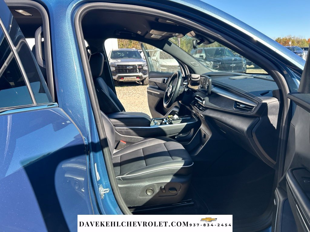 Used 2026 Buick Enclave Preferred FWD image 23