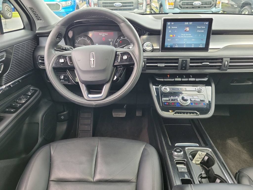 Certified 2022 Lincoln Corsair AWD w/ Premium Package image 12