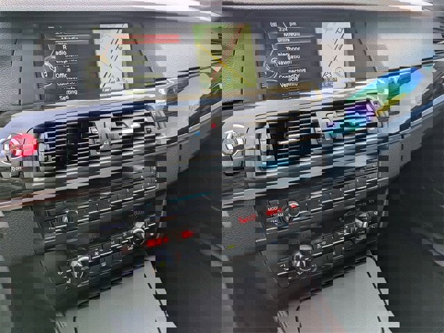 Used 2013 BMW M5 image 11