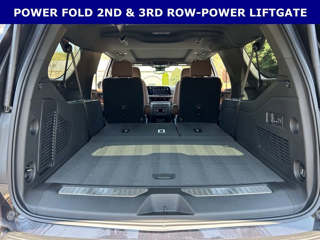 New 2026 Chevrolet Suburban High Country image 17