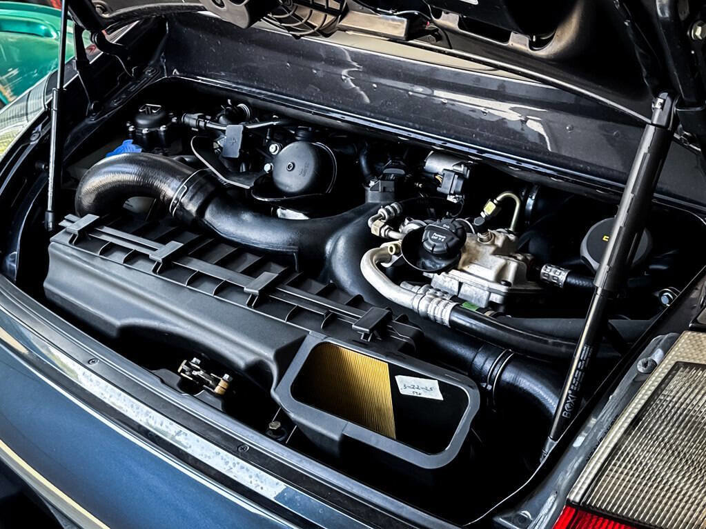 Used 2004 Porsche 911 Turbo image 30