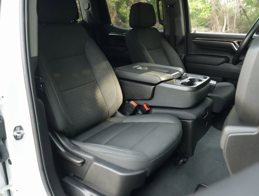 Used 2023 Chevrolet Silverado 1500 LT image 30