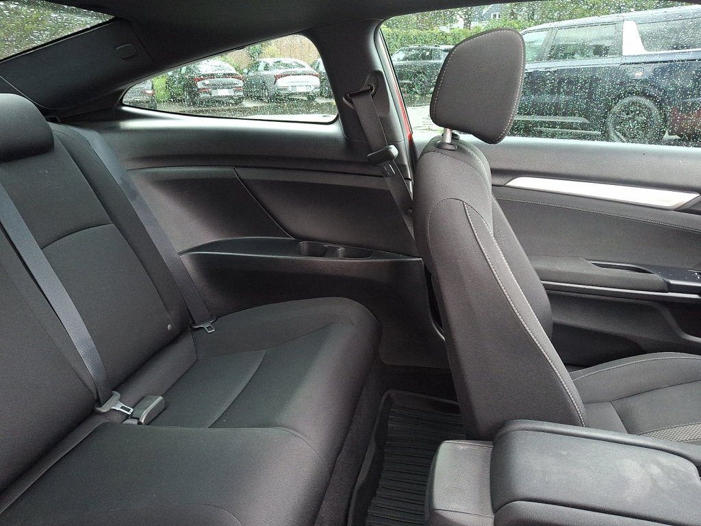 Used 2019 Honda Civic EX image 18