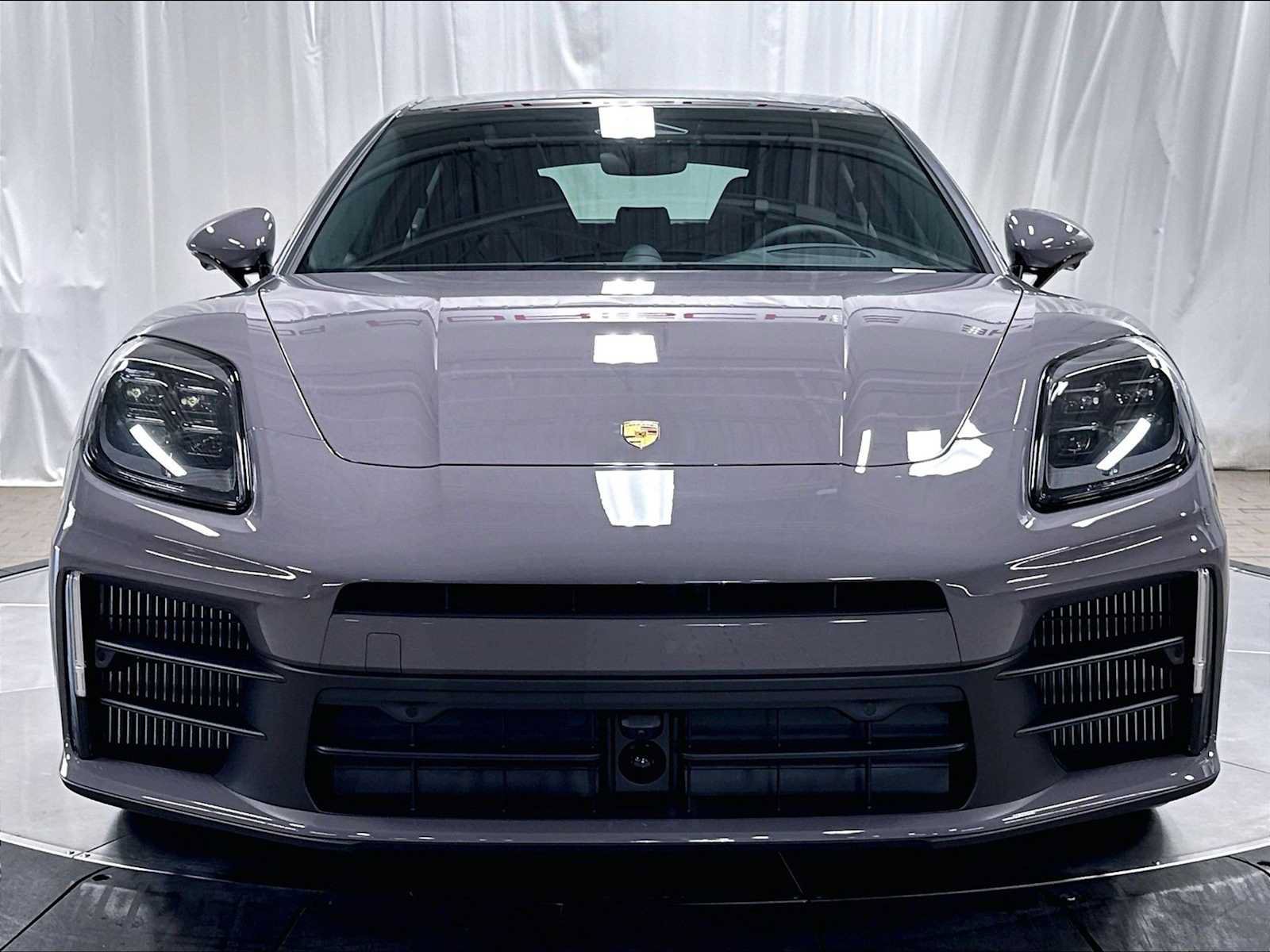 New 2026 Porsche Panamera 4 AWD/4WD image 10