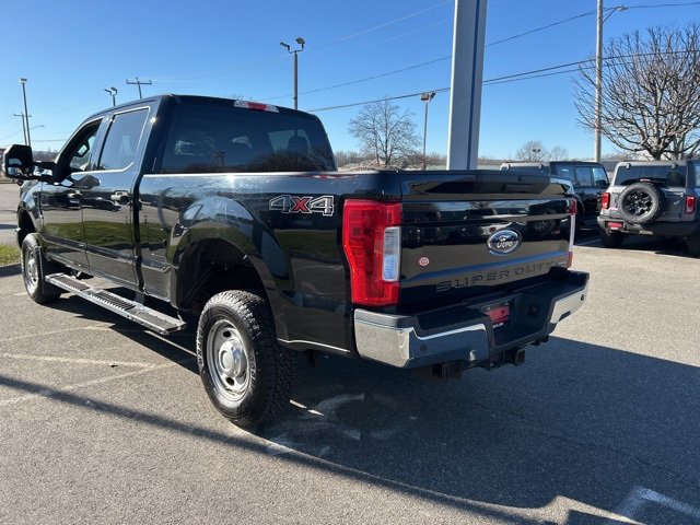 Used 2017 Ford F250 XLT w/ XLT Value Package image 5
