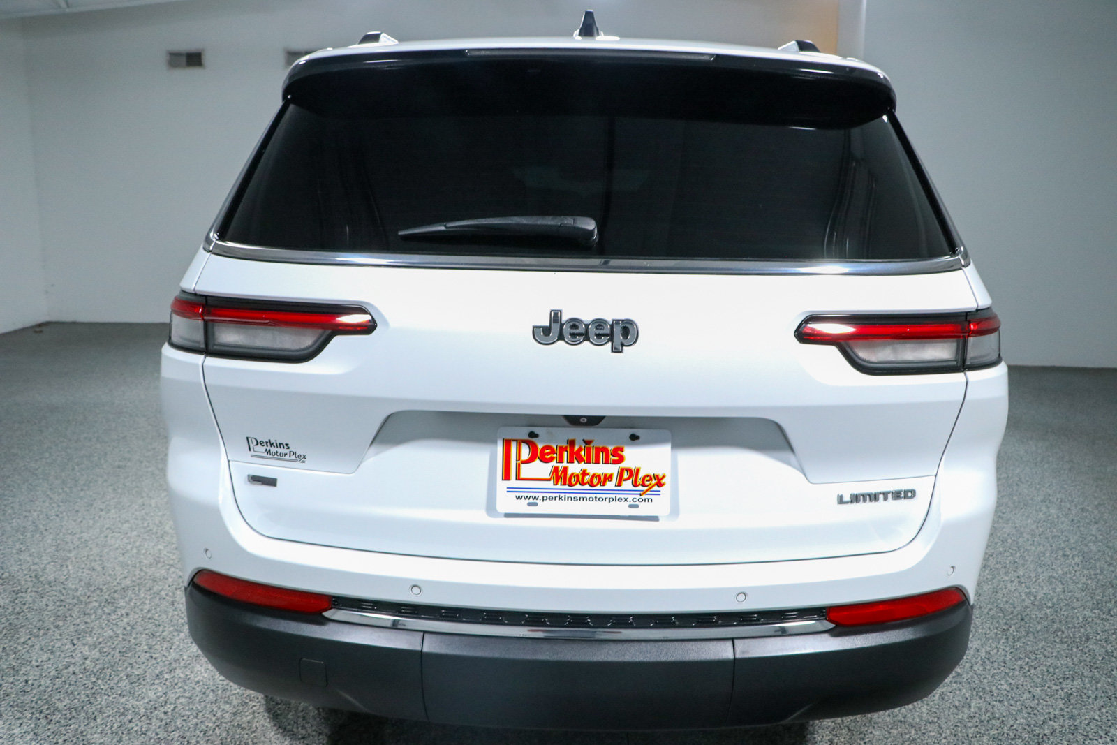 Used 2021 Jeep Grand Cherokee L Limited RWD image 8