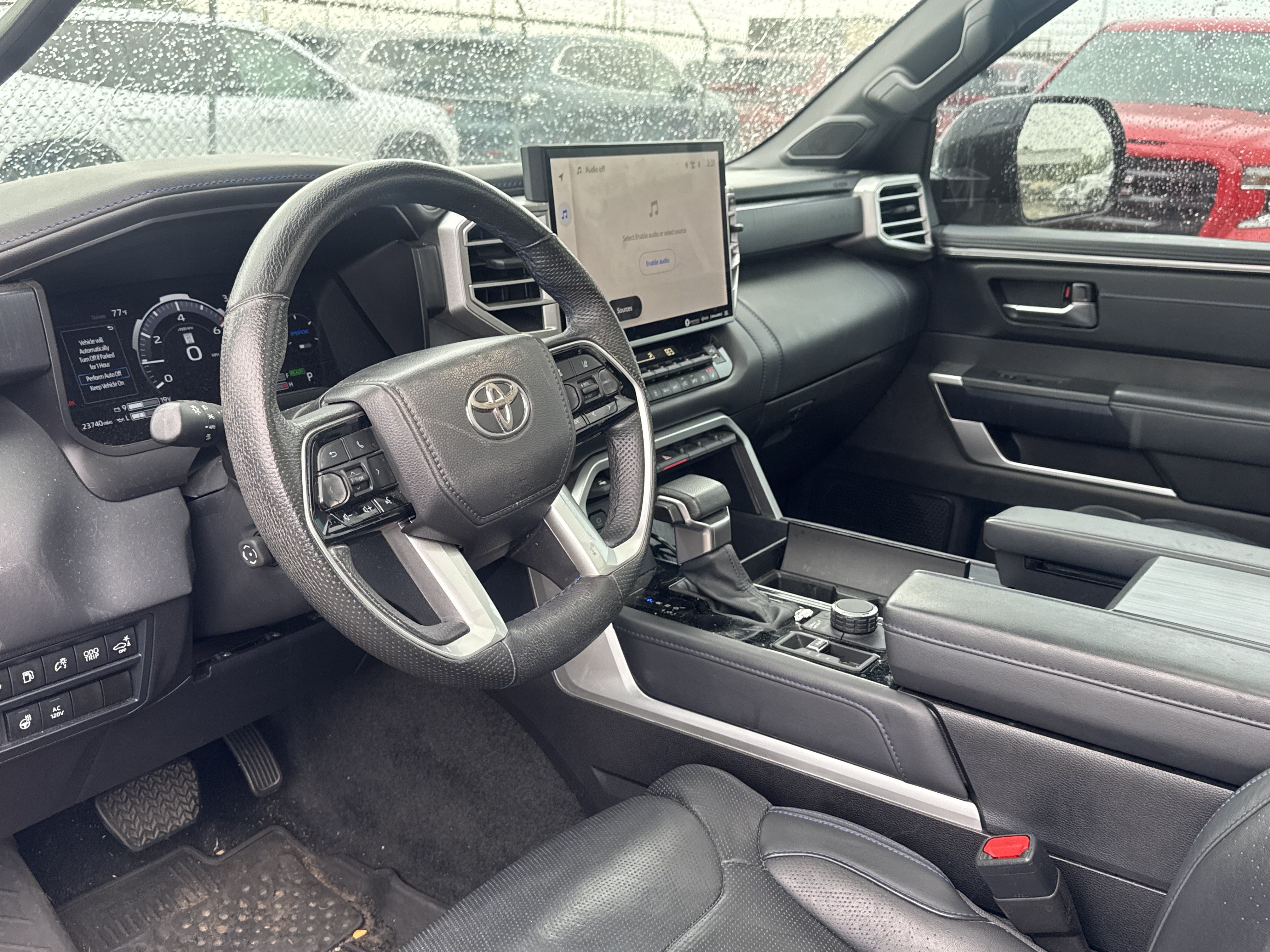 Used 2024 Toyota Sequoia Platinum AWD/4WD image 5