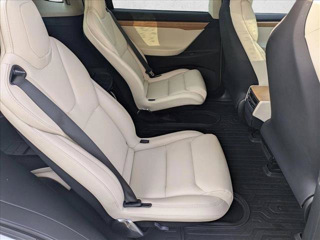 Used 2019 Tesla Model X 75D AWD/4WD image 21