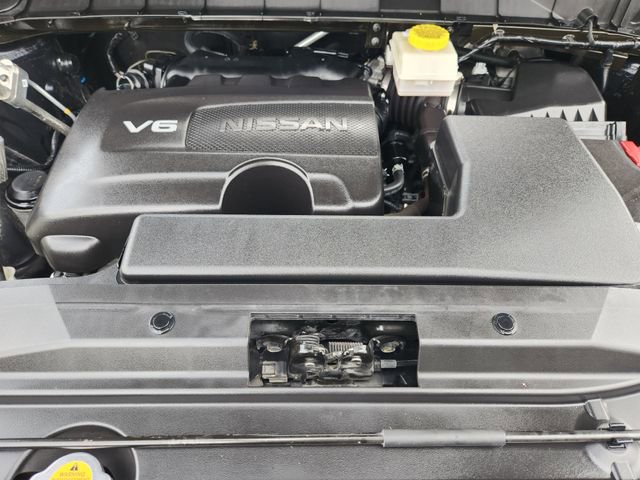 Used 2023 Nissan Pathfinder Platinum image 32