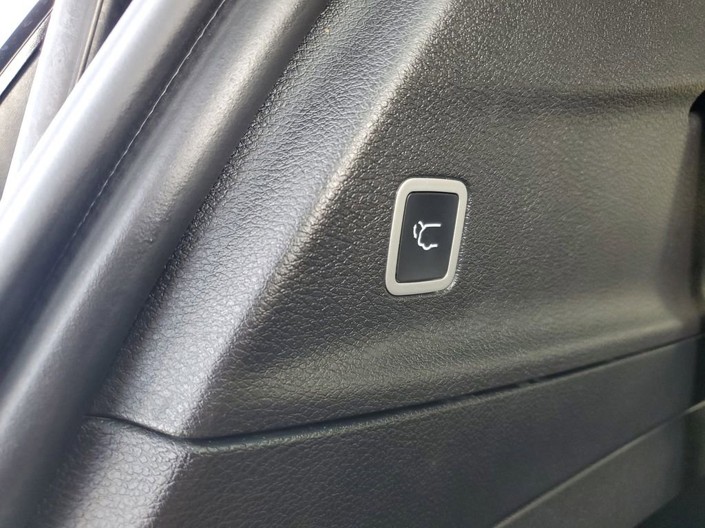 Used 2025 Chrysler Pacifica Select FWD image 33