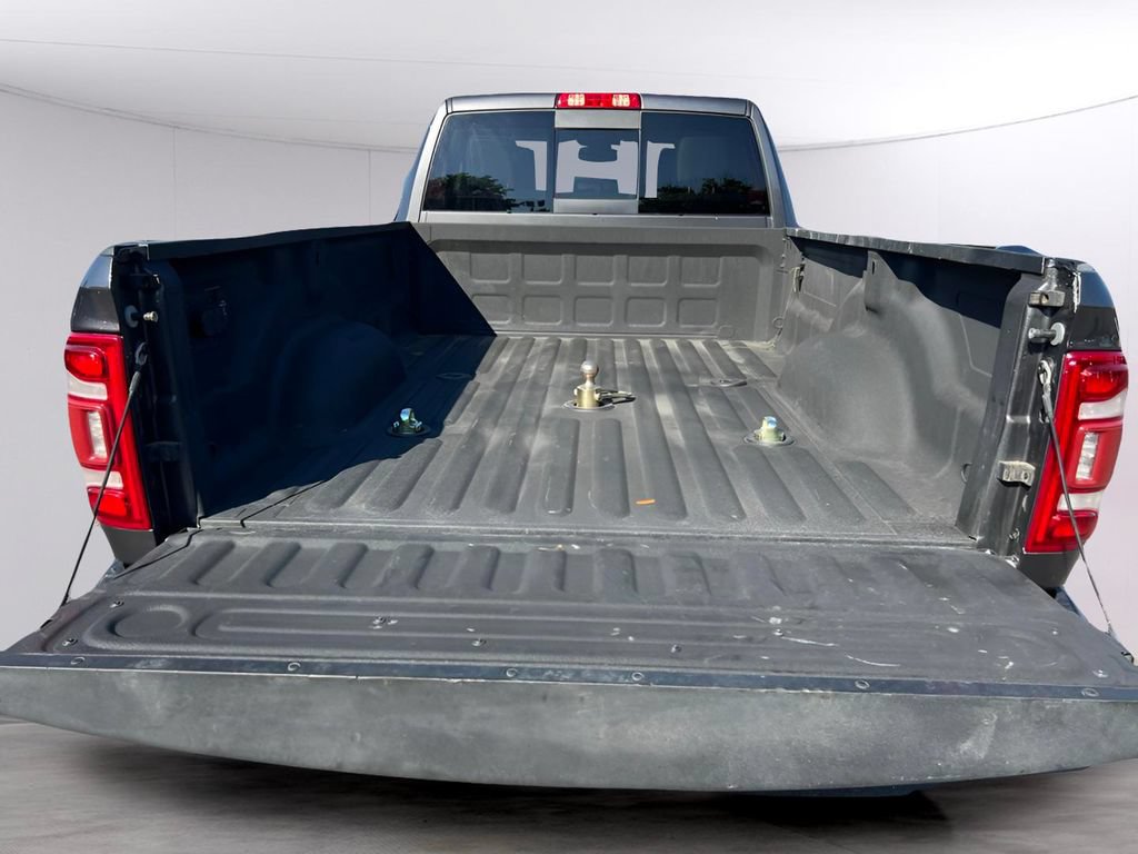 Used 2024 RAM 3500 Laramie AWD/4WD image 66