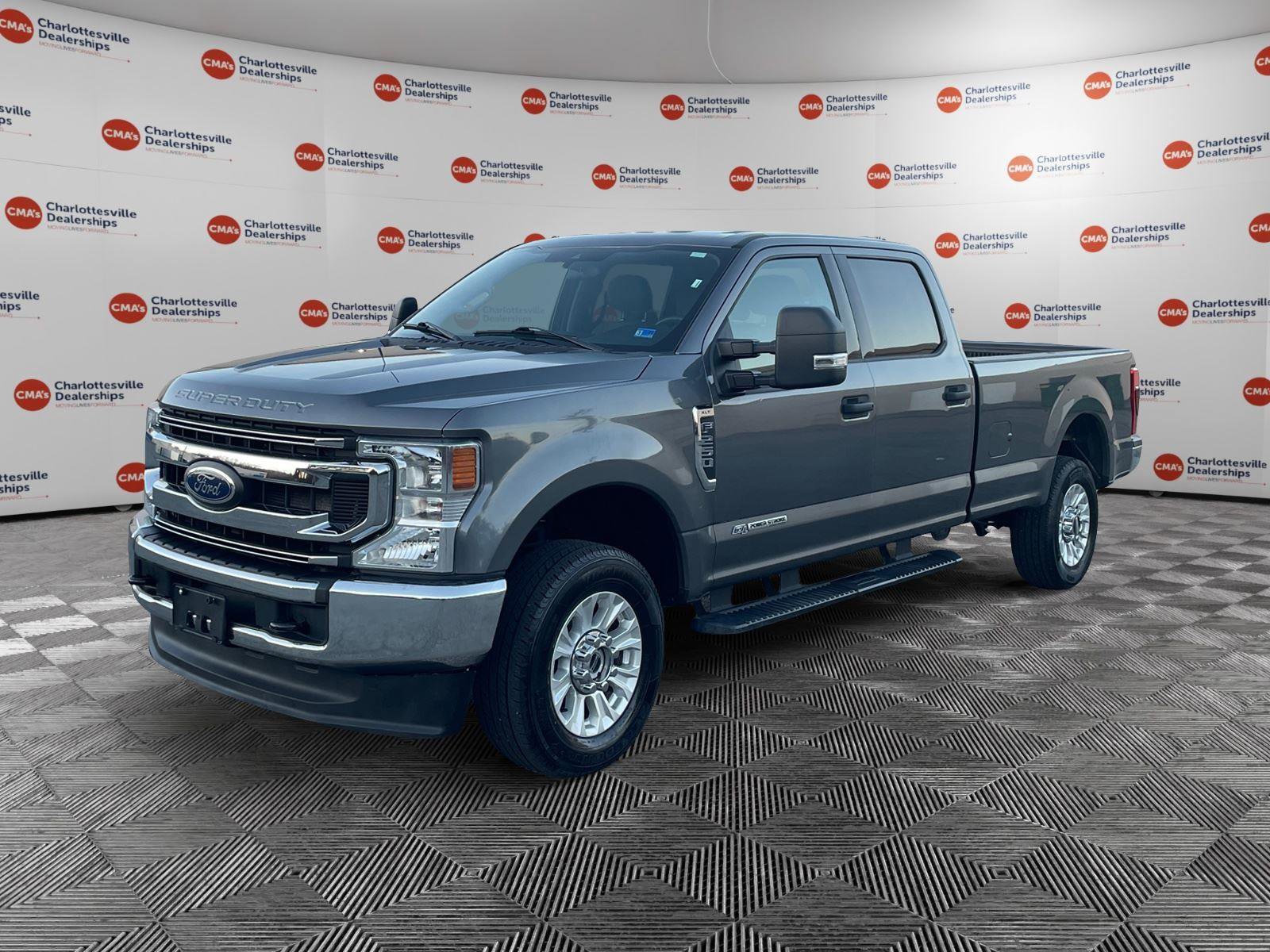 Used 2022 Ford F250 XLT AWD/4WD image 1