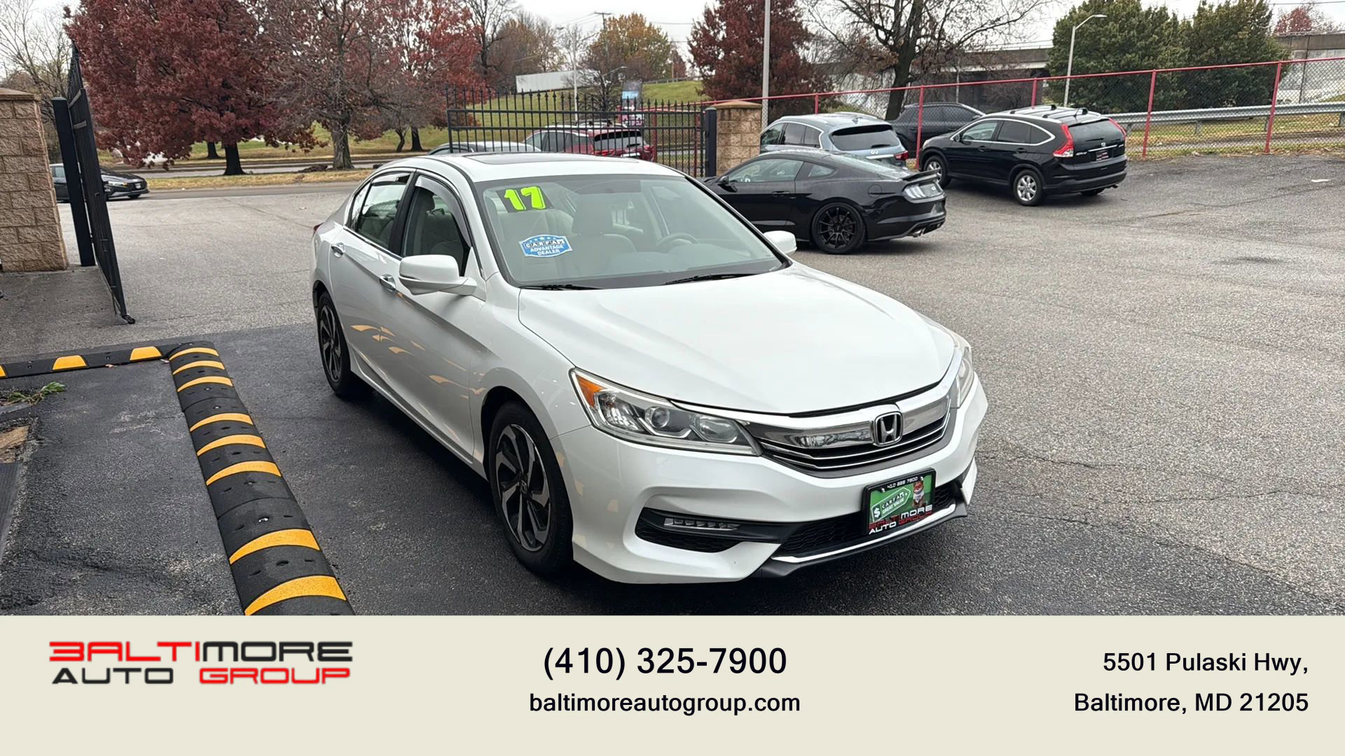 Used 2017 Honda Accord EX image 3