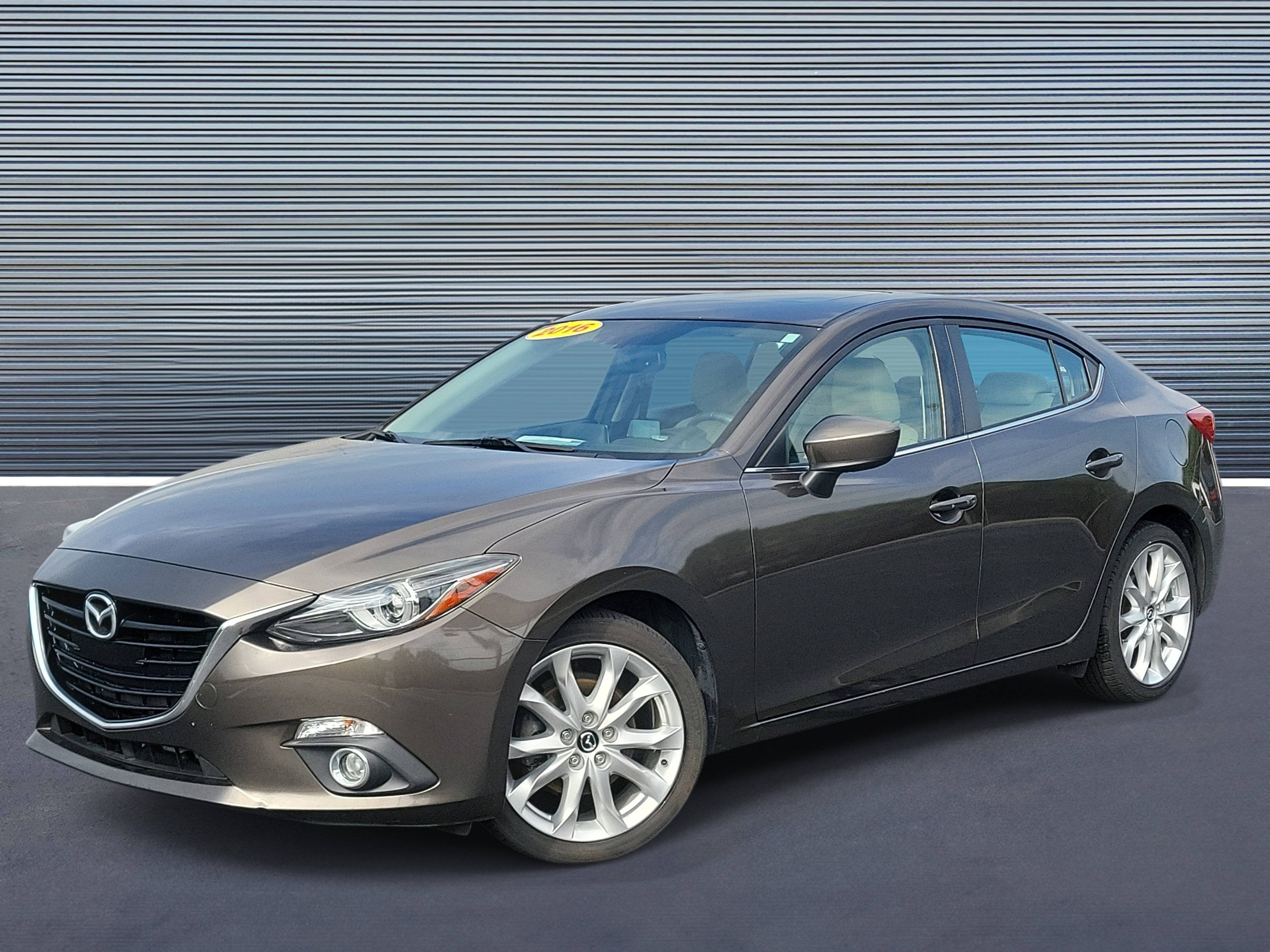 Used 2016 MAZDA MAZDA3 s Grand Touring FWD image 1