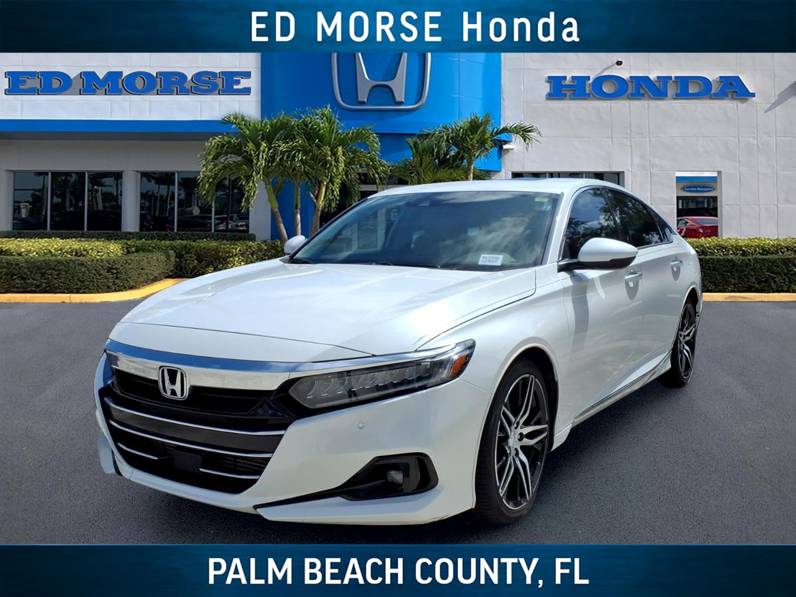 Used 2021 Honda Accord Touring image 1