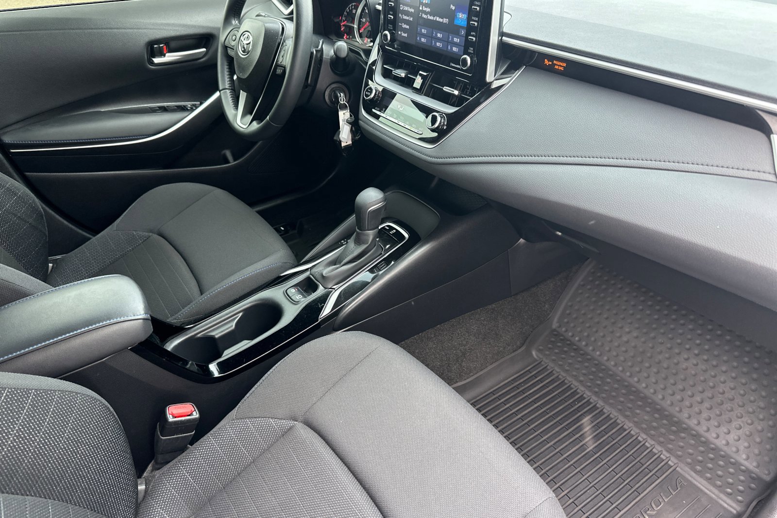 Used 2021 Toyota Corolla SE image 16