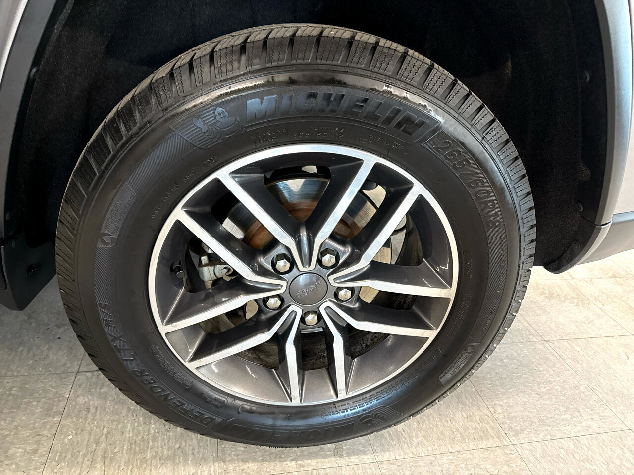 Used 2019 Jeep Grand Cherokee Limited image 58