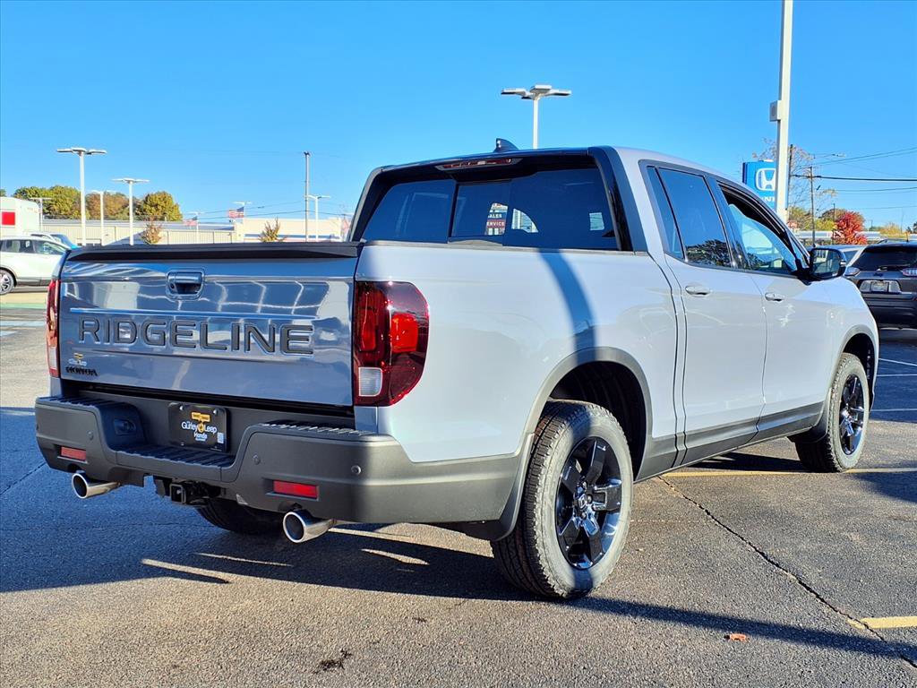 New 2026 Honda Ridgeline Black Edition image 11
