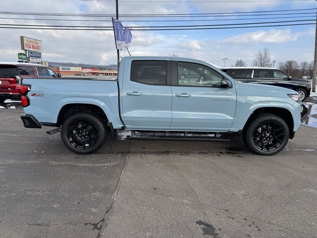 Used 2025 Chevrolet Colorado Z71 w/ Technology Package image 6