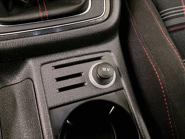 Used 2015 Volkswagen GTI S FWD image 32