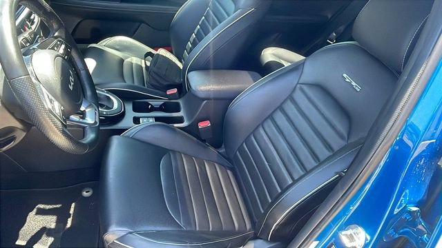 Used 2022 Kia Forte GT-Line w/ GT-Line Premium Package FWD image 11
