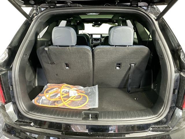 Used 2023 Kia Sorento SX Prestige image 35