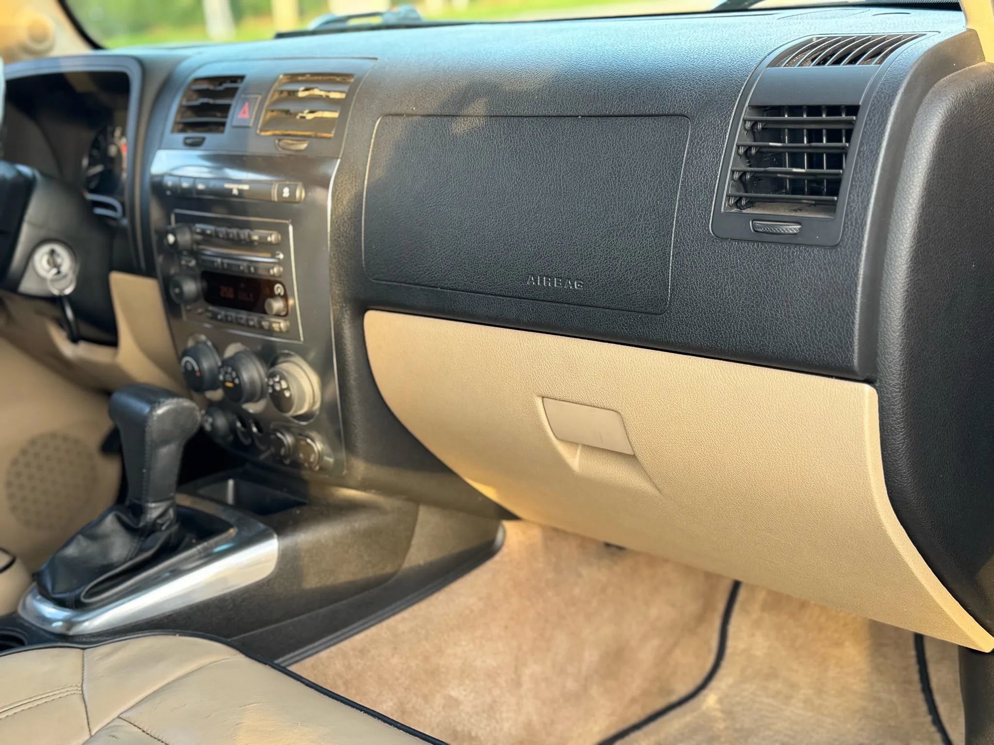 Used 2008 HUMMER H3 Luxury image 38